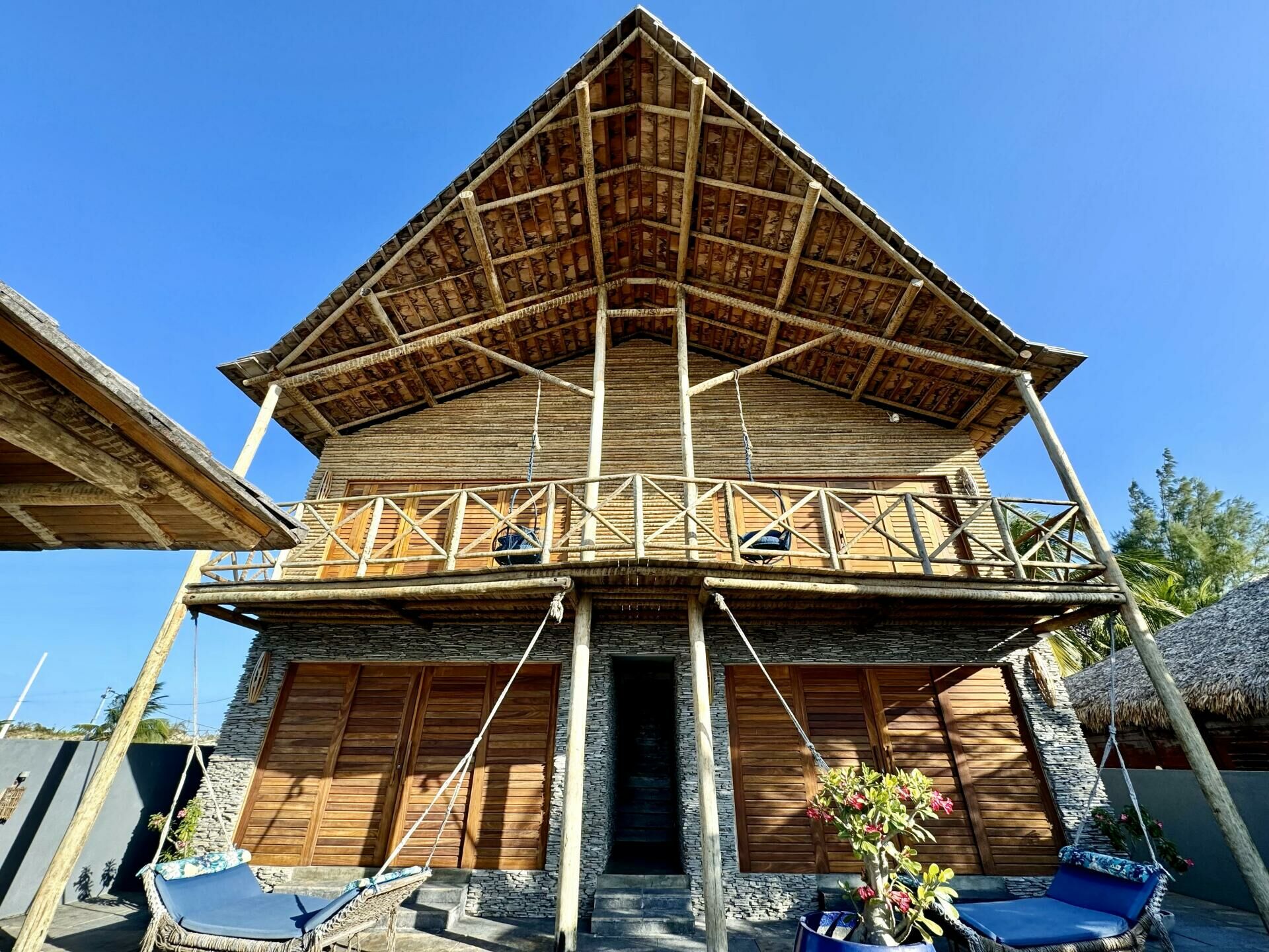 Imagem de Casa espaçosa, pé na areia, com vista maravilhosa, localizada no Preá